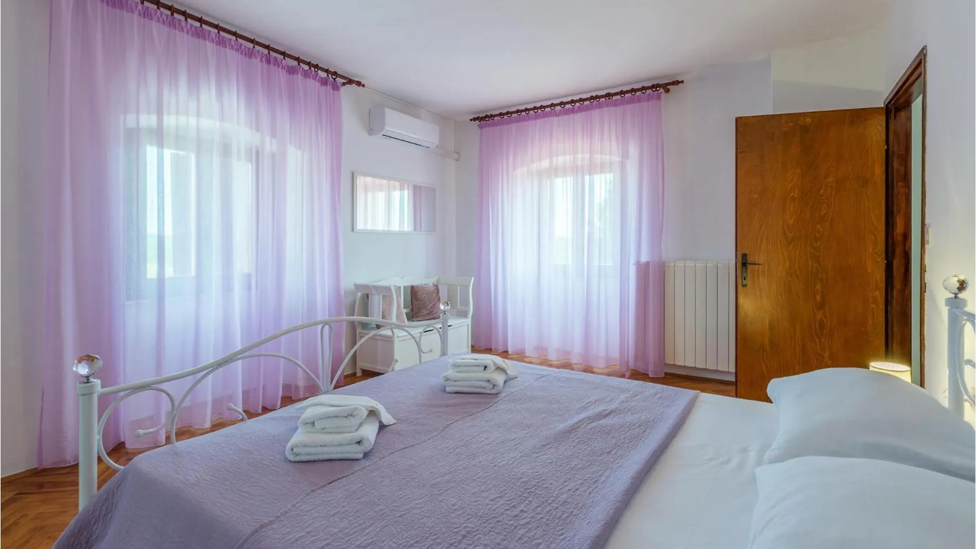 Beautiful Home In Motovun With Sauna 0*,  Croazia